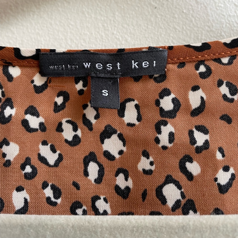 West Kei Animal Print, Tie Front Blouse - Picture 6 of 7